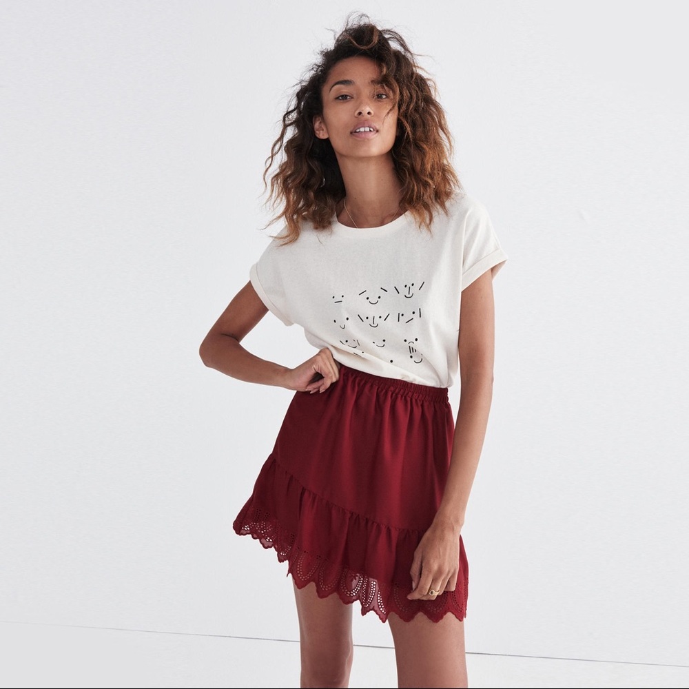 Madewell Duskway Eyelet Mini Skirt in Burgundy